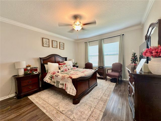 8057 ROLLING SHELL TRAIL, Wesley Chapel, FL 33545