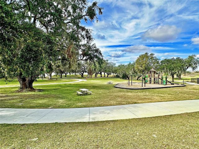 8057 ROLLING SHELL TRAIL, Wesley Chapel, FL 33545