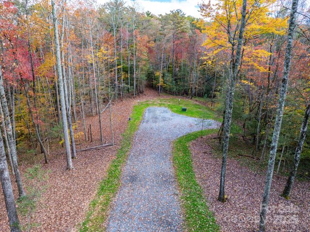 20 Nature Walk Lane, Etowah, NC 28739