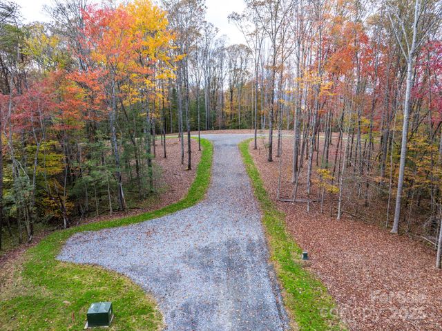 20 Nature Walk Lane, Etowah, NC 28739