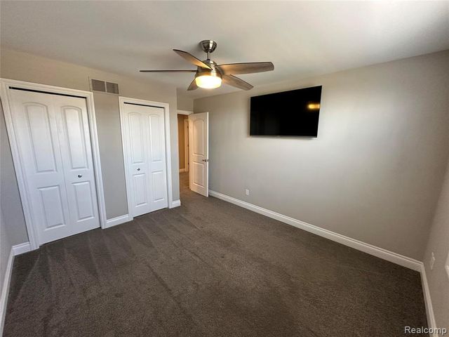 5121 Orchard Crest Drive, Troy, MI 48085