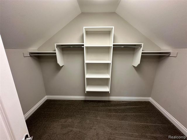 5121 Orchard Crest Drive, Troy, MI 48085