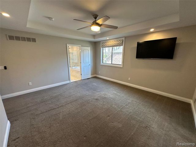 5121 Orchard Crest Drive, Troy, MI 48085