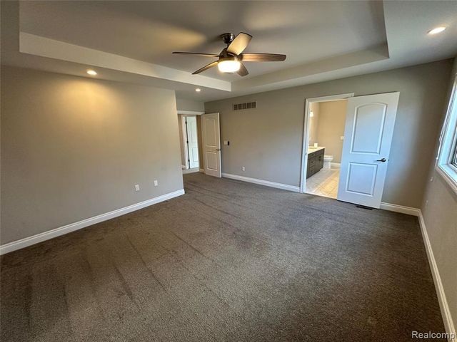 5121 Orchard Crest Drive, Troy, MI 48085