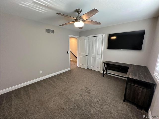 5121 Orchard Crest Drive, Troy, MI 48085