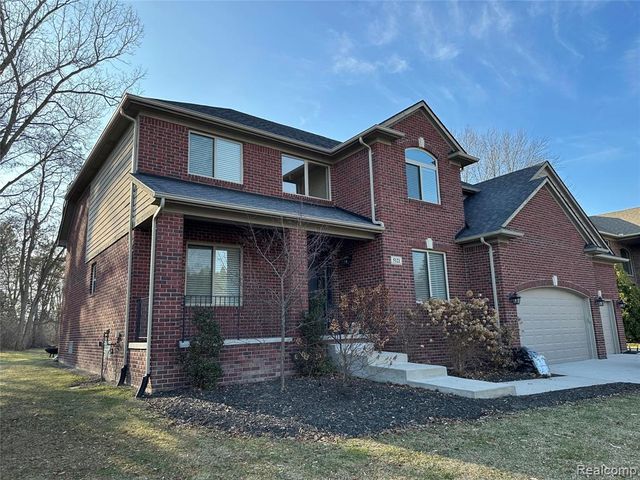 5121 Orchard Crest Drive, Troy, MI 48085