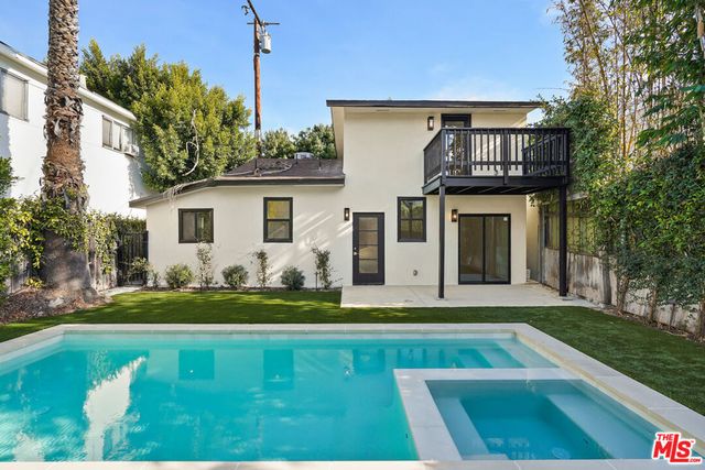 318 N Huntley Drive, West Hollywood, CA 90048