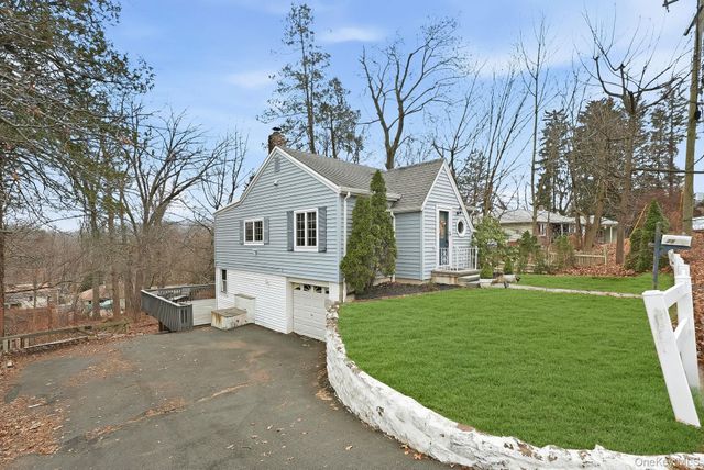 25 Massachusetts Avenue, Congers, NY 10920