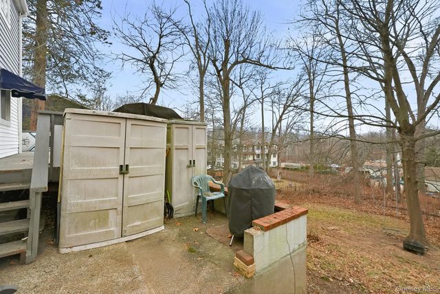 25 Massachusetts Avenue, Congers, NY 10920