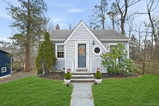 25 Massachusetts Avenue, Congers, NY 10920