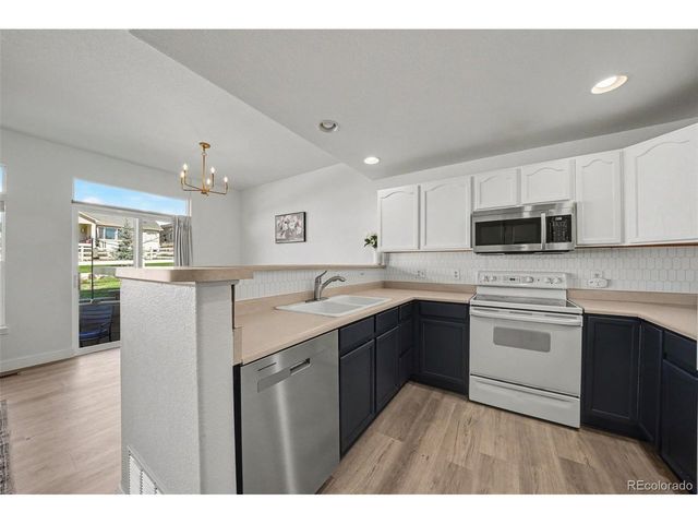 6424 Range Overlook Hts, Colorado Springs, CO 80922