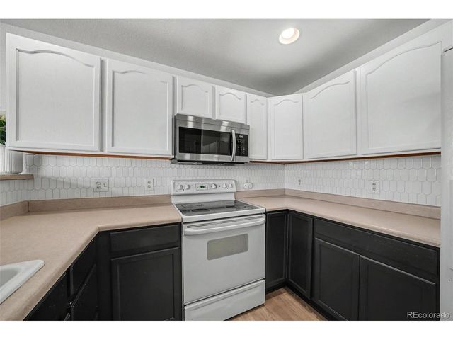 6424 Range Overlook Hts, Colorado Springs, CO 80922