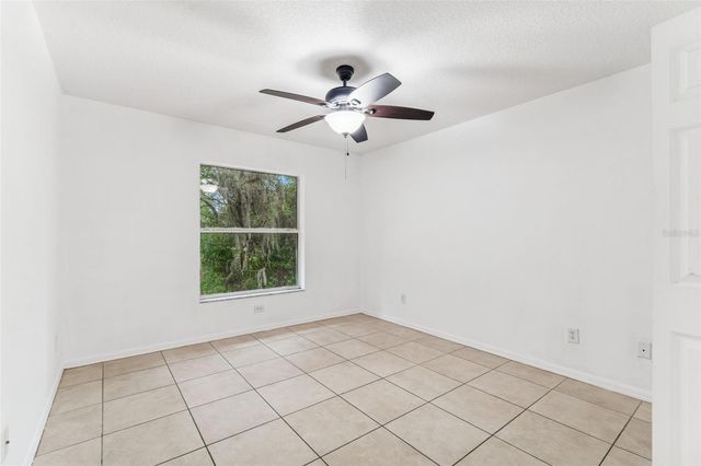 14 S CHARLES AVENUE, Inverness, FL 34453