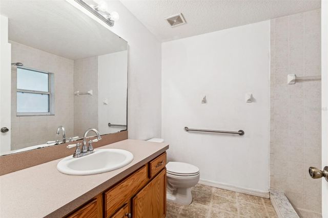 14 S CHARLES AVENUE, Inverness, FL 34453