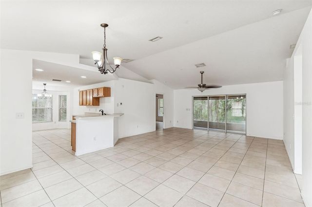 14 S CHARLES AVENUE, Inverness, FL 34453