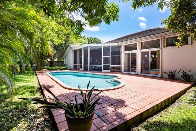 7749 SW 184th Way, Cutler Bay, FL 33157