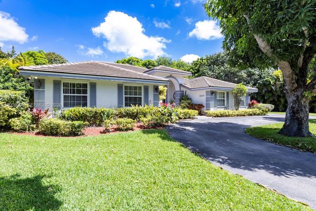 7749 SW 184th Way, Cutler Bay, FL 33157