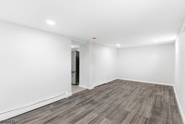 242 Midland Ave, Kearny Town, NJ 07032