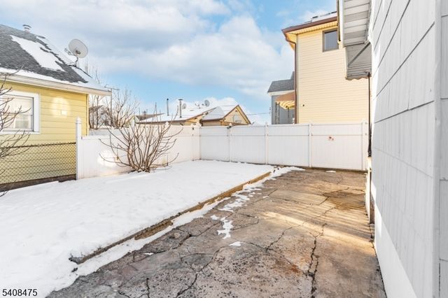 242 Midland Ave, Kearny Town, NJ 07032