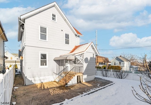 242 Midland Ave, Kearny Town, NJ 07032