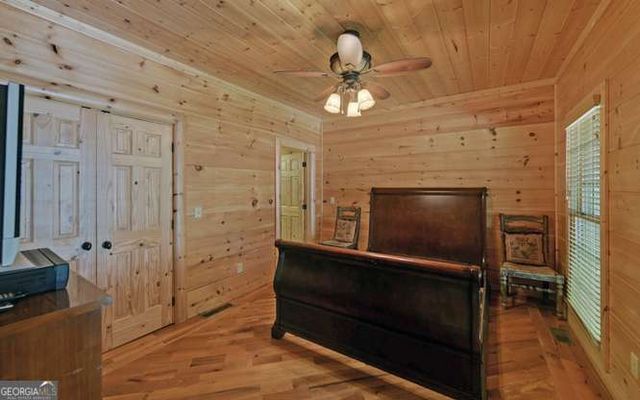 278 Holly Hill Drive, Blairsville, GA 30512