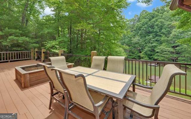 278 Holly Hill Drive, Blairsville, GA 30512