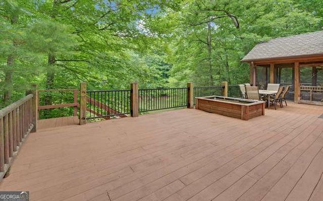 278 Holly Hill Drive, Blairsville, GA 30512