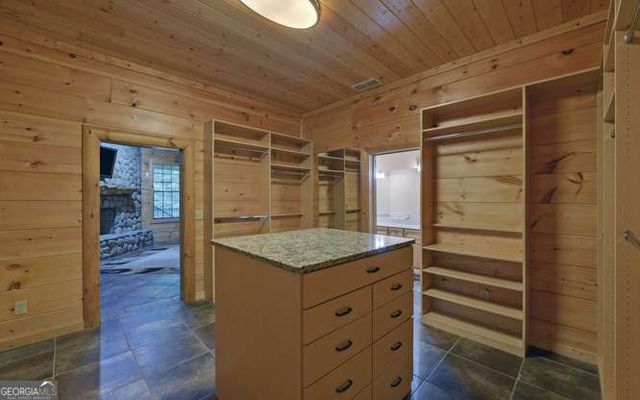 278 Holly Hill Drive, Blairsville, GA 30512