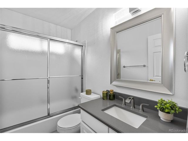 9647 E Arbor Pl, Englewood, CO 80111