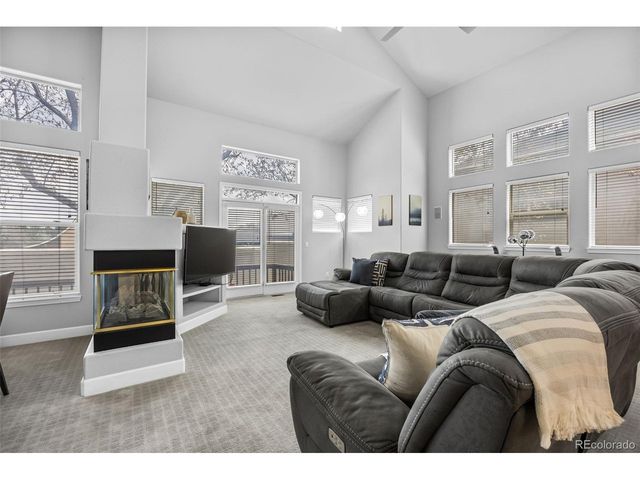 9647 E Arbor Pl, Englewood, CO 80111