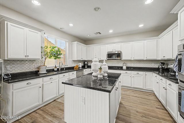 1577 W SWAN Place, Chandler, AZ 85286