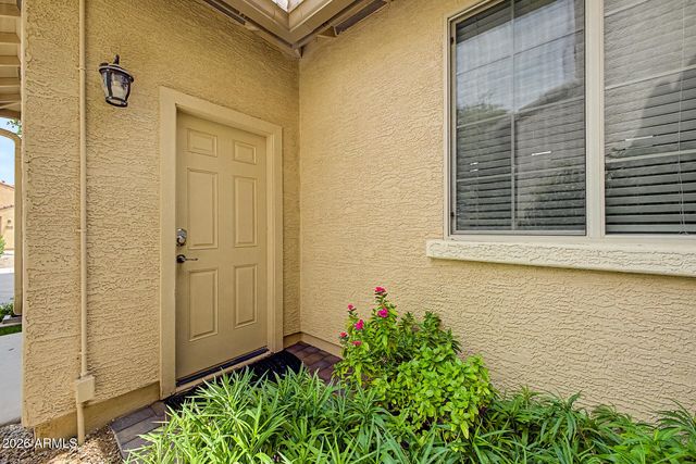 1577 W SWAN Place, Chandler, AZ 85286
