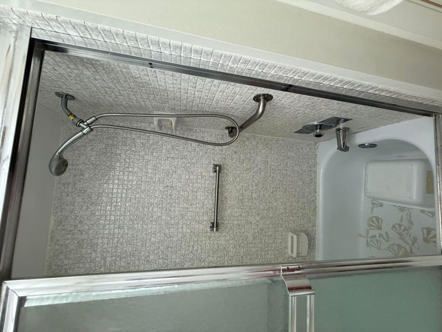 3001 NW 46th Avenue 204, Lauderdale Lakes, FL 33313