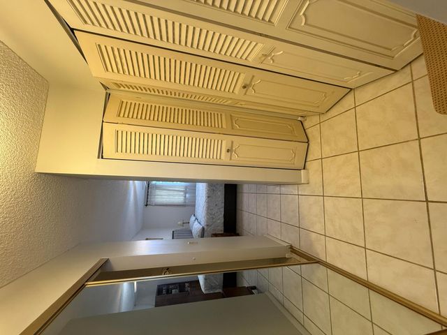 3001 NW 46th Avenue 204, Lauderdale Lakes, FL 33313