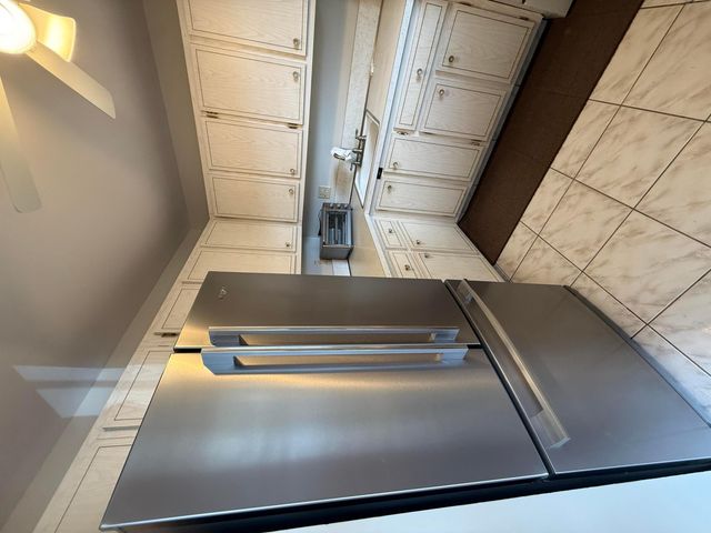 3001 NW 46th Avenue 204, Lauderdale Lakes, FL 33313