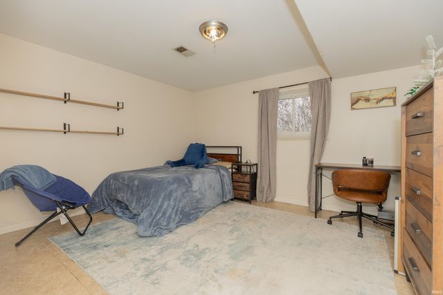 7716 Huckleberry Lane, Evansville, IN 47712