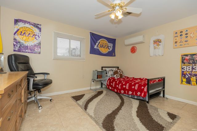 7716 Huckleberry Lane, Evansville, IN 47712