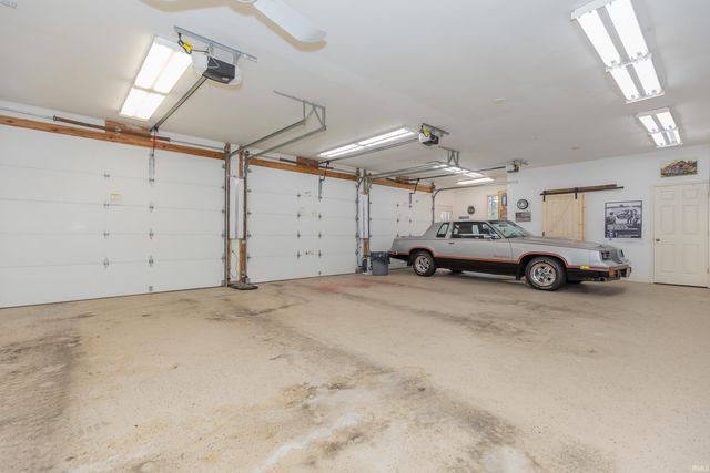 7716 Huckleberry Lane, Evansville, IN 47712