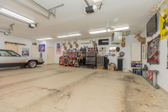 7716 Huckleberry Lane, Evansville, IN 47712