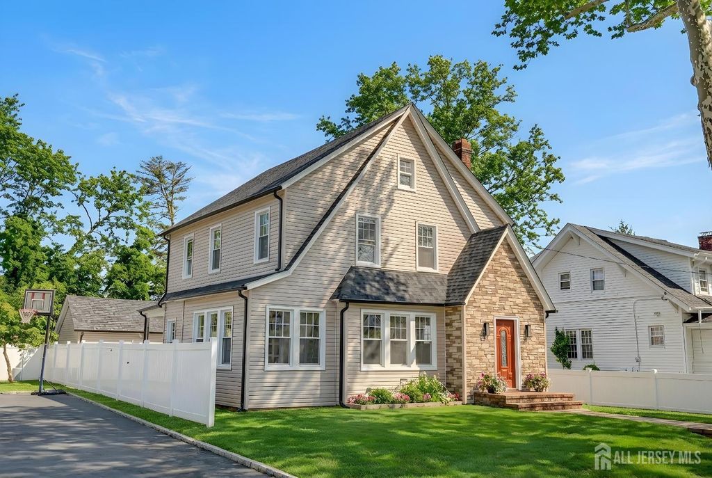 711 Pemberton Avenue 13, Plainfield, NJ 07060