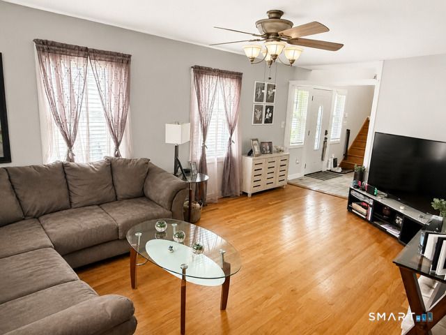 27 Kearney Street, Plymouth, CT 06786