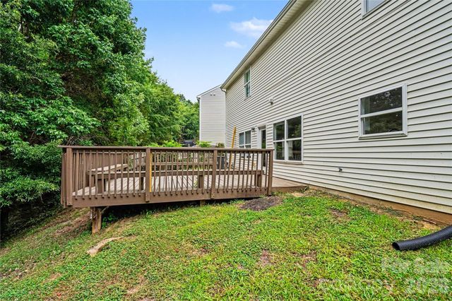 2823 Forest Grove Court, Charlotte, NC 28269