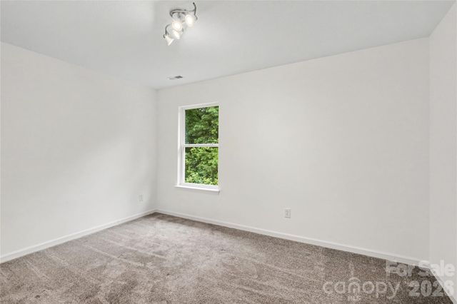 2823 Forest Grove Court, Charlotte, NC 28269
