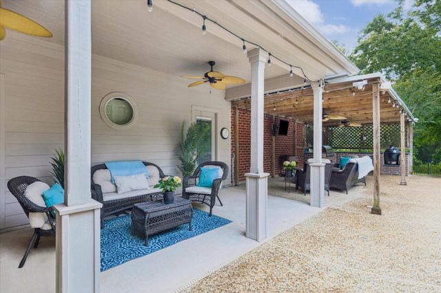 11460 Regal Hill Court, Montgomery, TX 77316
