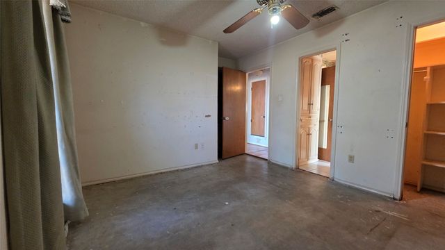 604 The Meadows Parkway, Desoto, TX 75115