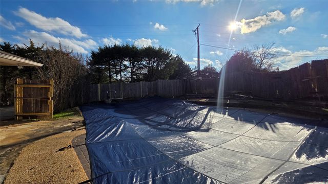 604 The Meadows Parkway, Desoto, TX 75115