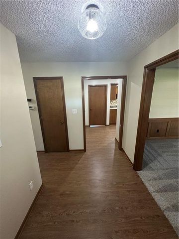 30911 E pink hill Road, Grain Valley, MO 64029