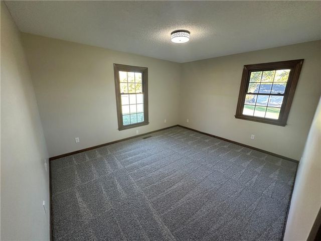 30911 E pink hill Road, Grain Valley, MO 64029