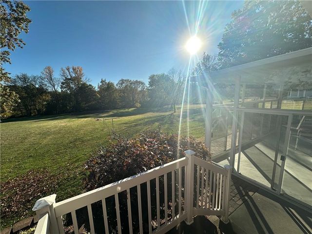 30911 E pink hill Road, Grain Valley, MO 64029