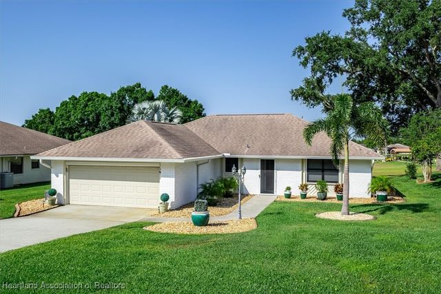 4 Rosewood Drive N, Lake Placid, FL 33852